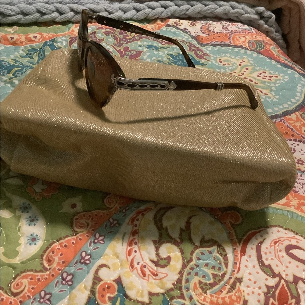Brighton Crimson And Clover Sunnies - Picture 6 of 8